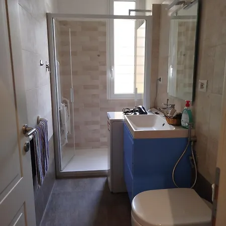 Lägenhet Hub In R'home *